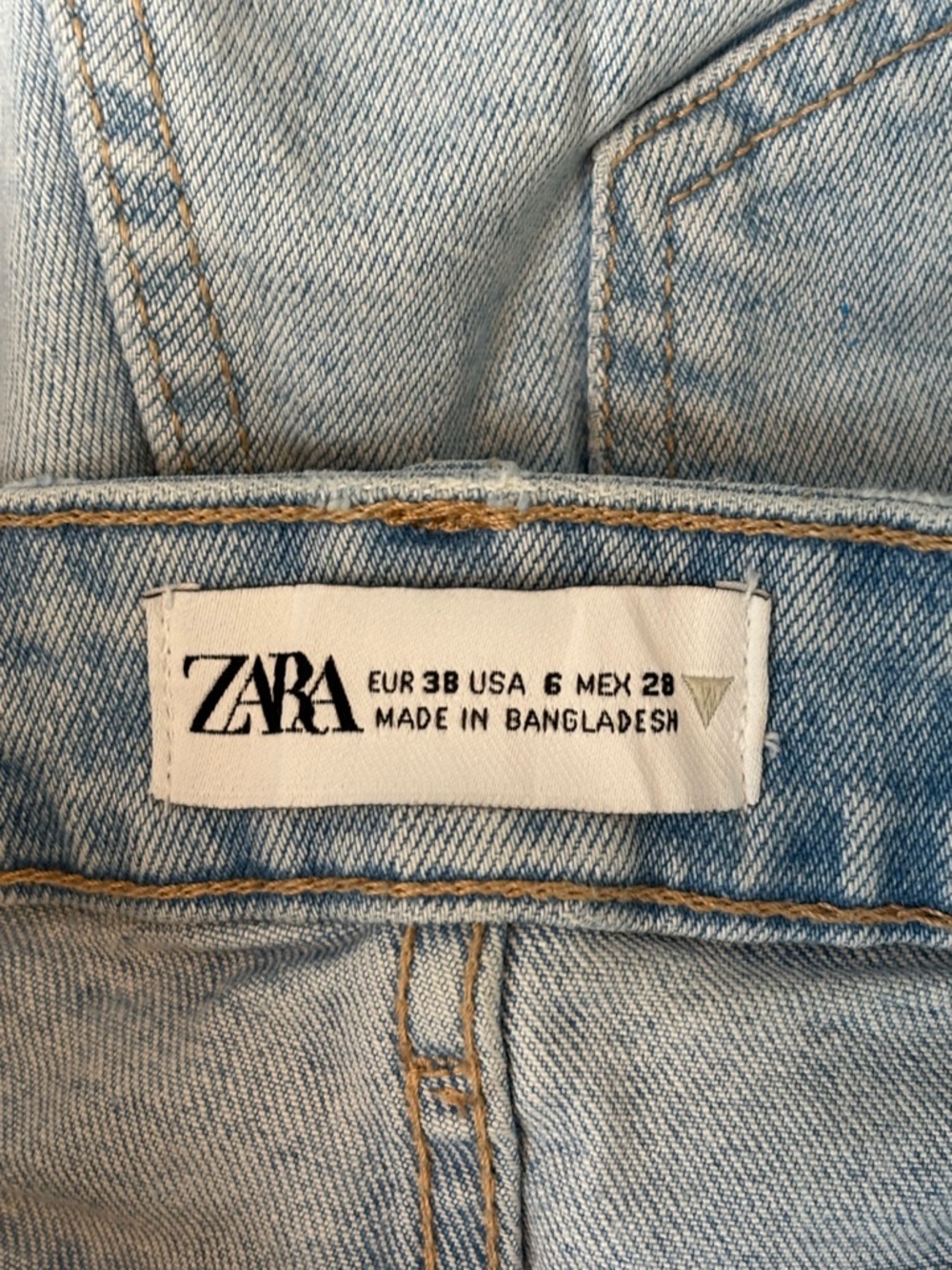 Zara Shorts Womens 6 Cut Of Distressed Denim In Blue Western Festival Summer - Picture 7 of 7